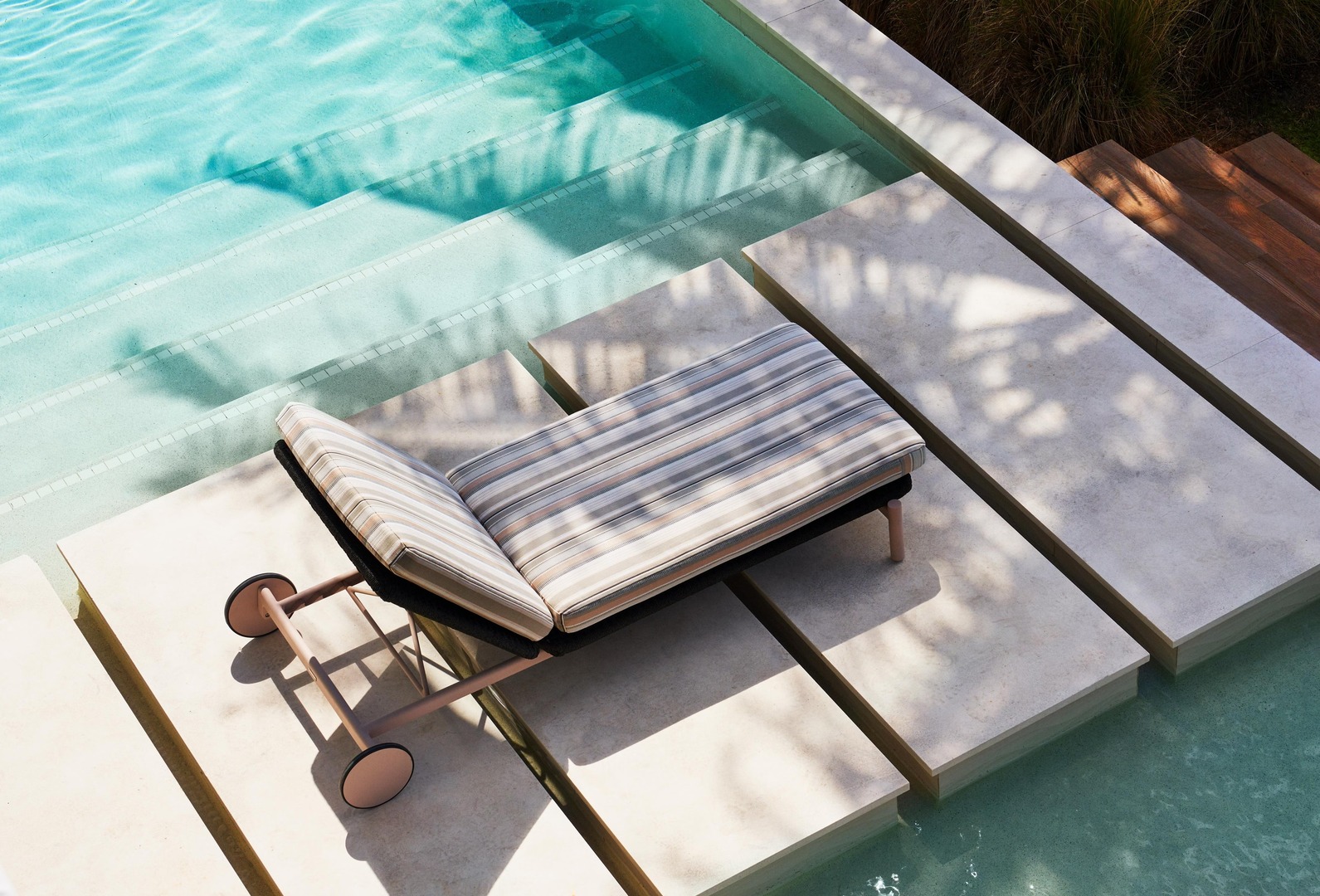Garden furniture shop